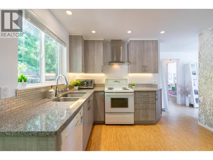 3341 MARINE DRIVE, West Vancouver, photo 8