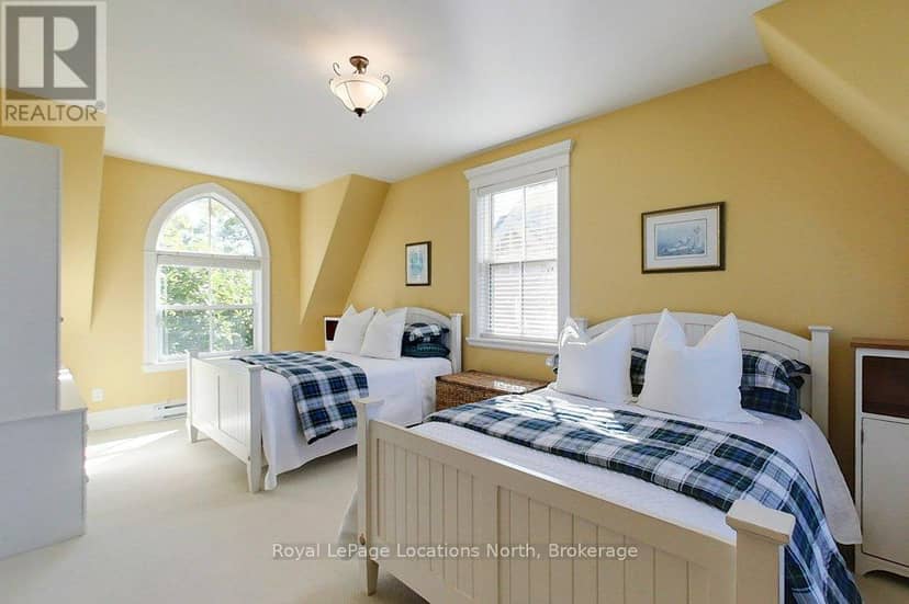 202 Snowbridge Way — photo 24 of 32