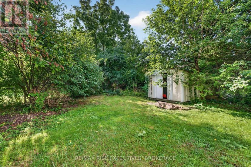 48 Elm Street — photo 23 of 24