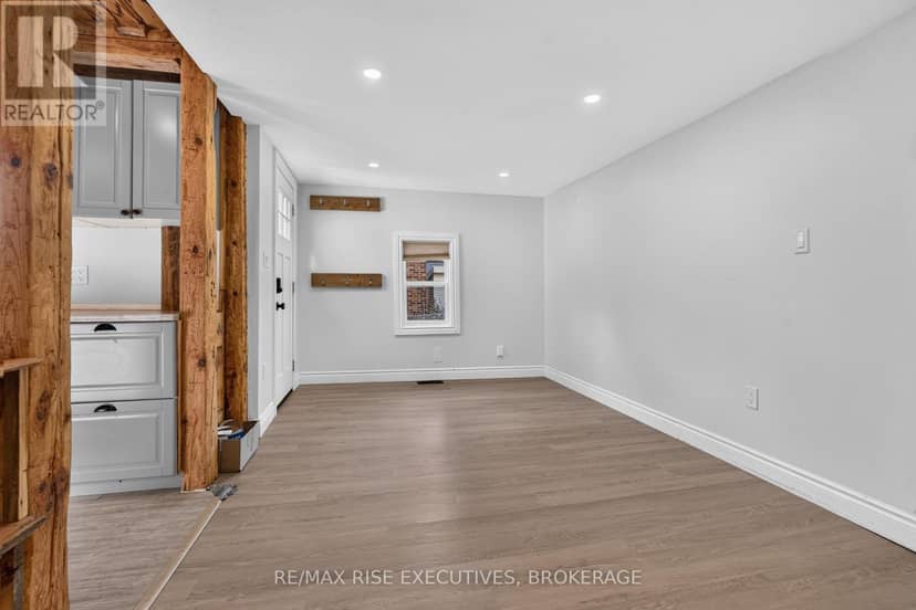 48 Elm Street — photo 5 of 24