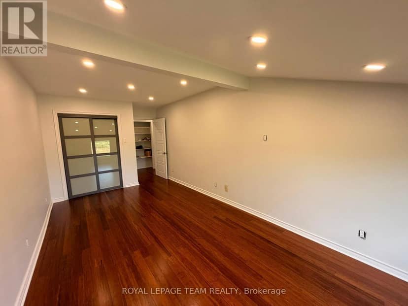 3084 Woodkilton Road — photo 19 of 40