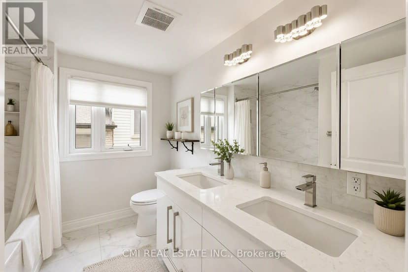 677 Lomond Crescent — photo 30 of 40