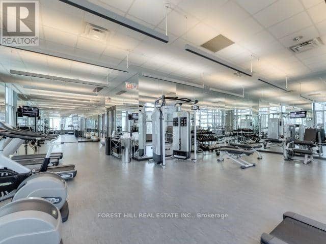 3901 - 311 Bay Street — photo 20 of 40