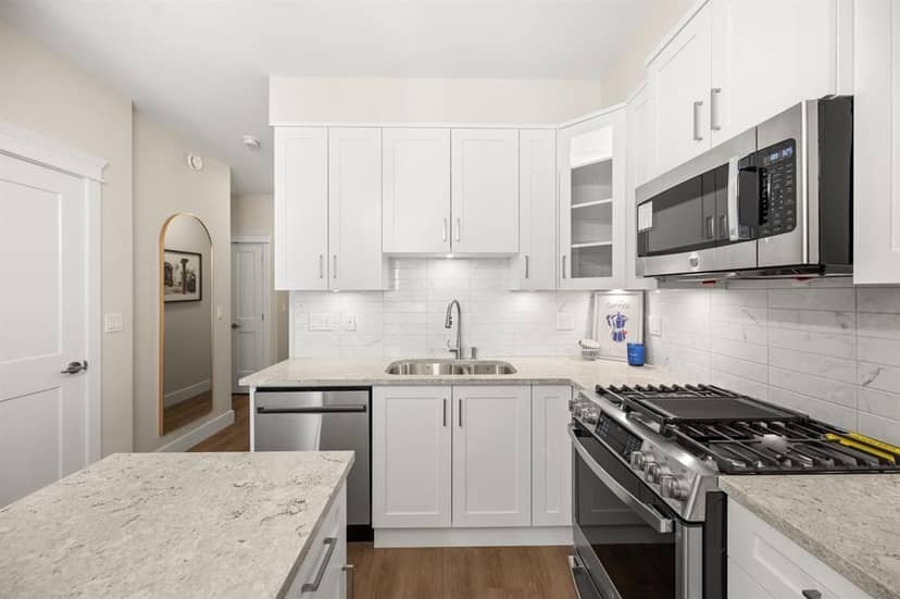 307 11063 RAVINE ROAD, Surrey, photo 2