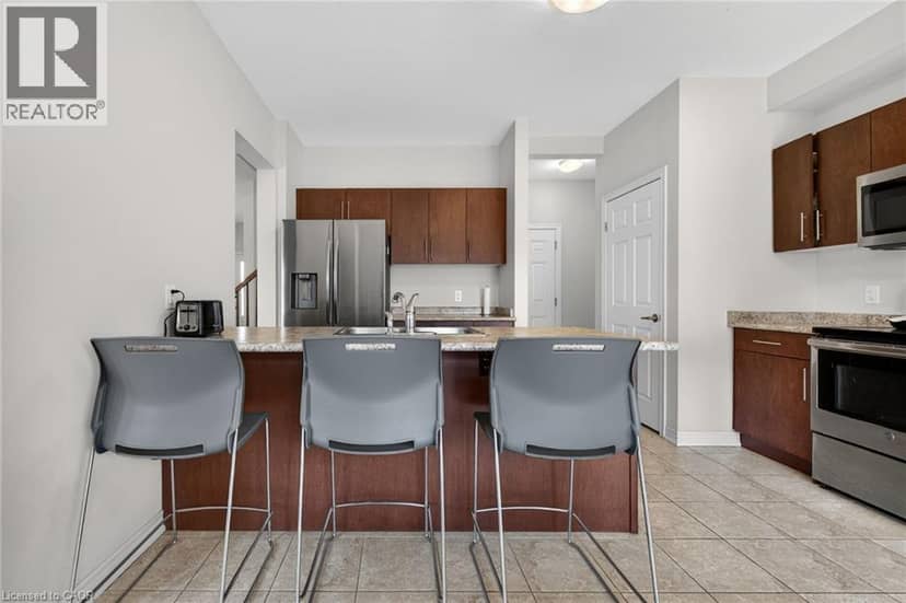 9 WINTERBERRY Boulevard — photo 15 of 40