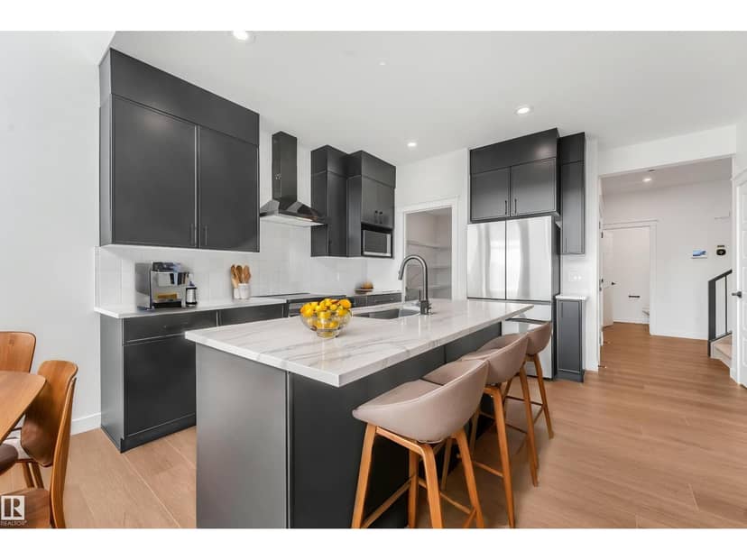 511 157 AV NE — photo 17 of 40
