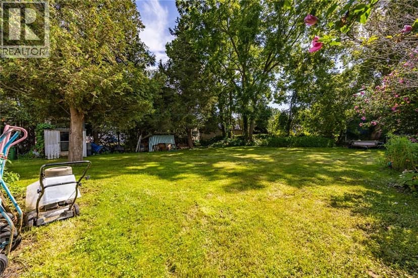 317 ST PATRICK Street, Port Dover, photo 7