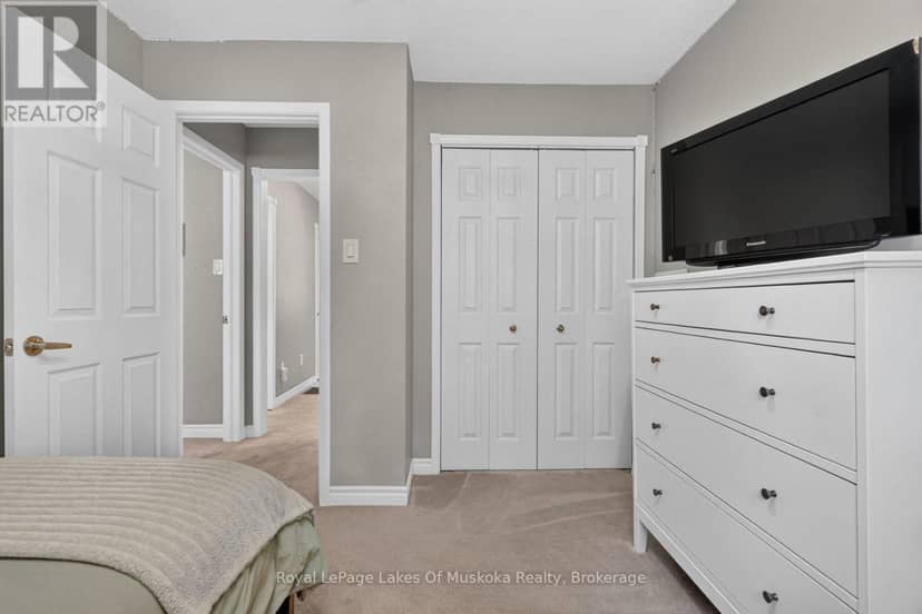 570 John Street S — photo 28 of 40