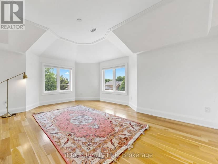 64 Risebrough Avenue — photo 29 of 37