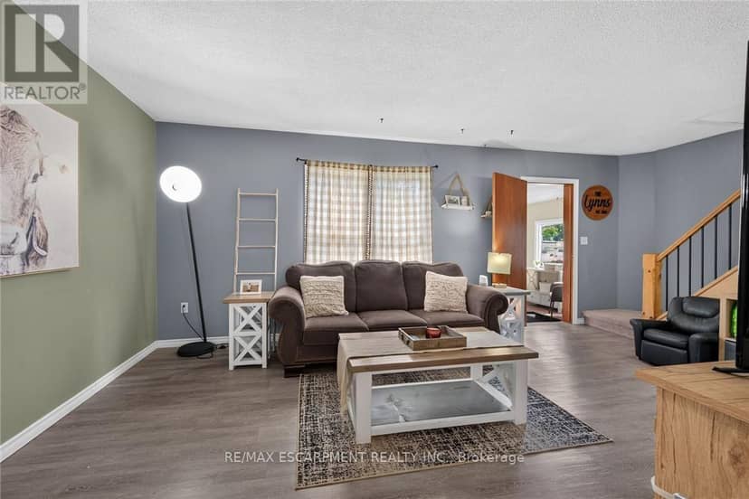306 George Street — photo 7 of 23