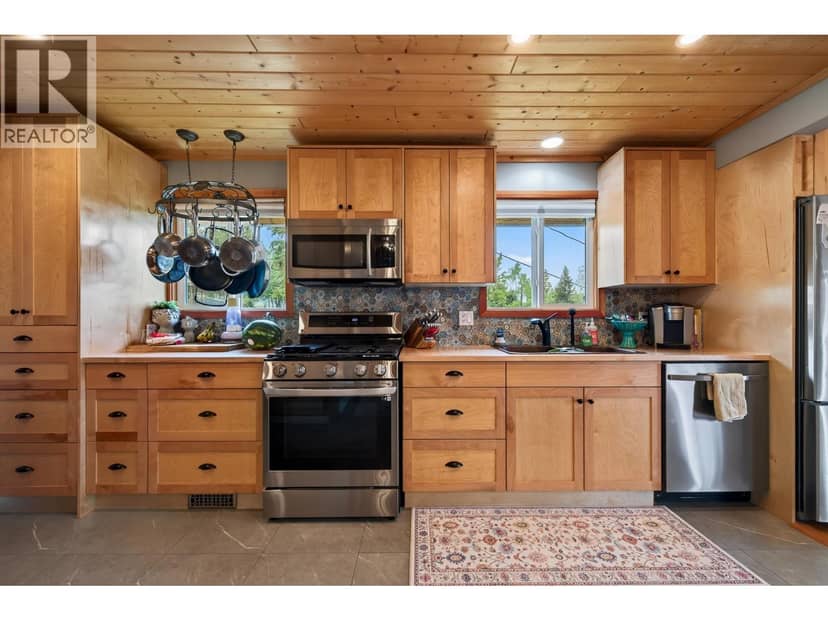 6294 MULLIGAN DRIVE, Horse Lake, photo 7
