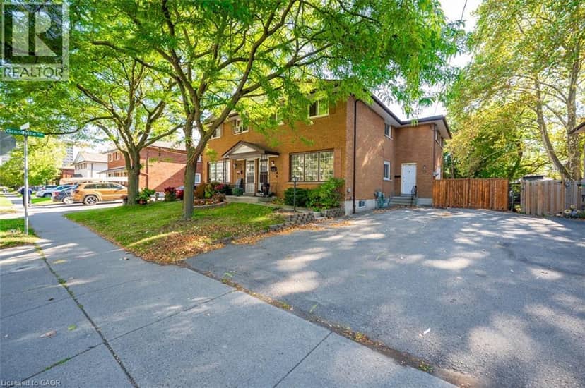 108 & 110 DELAWANA Drive, Hamilton, photo 4