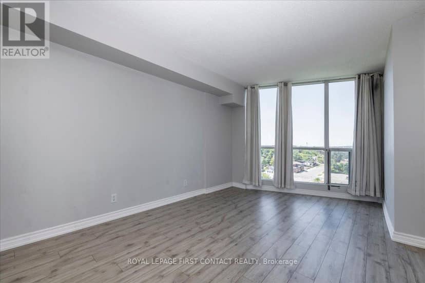 709 - 65 Ellen Street — photo 13 of 17