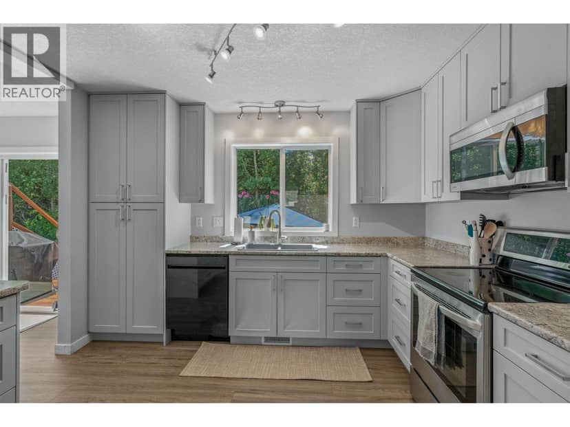 5423 WOODOAK CRESCENT, Prince George, photo 4