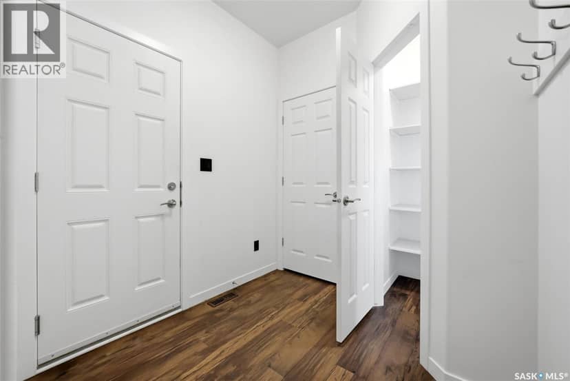 5164 Crane CRESCENT — photo 17 of 40