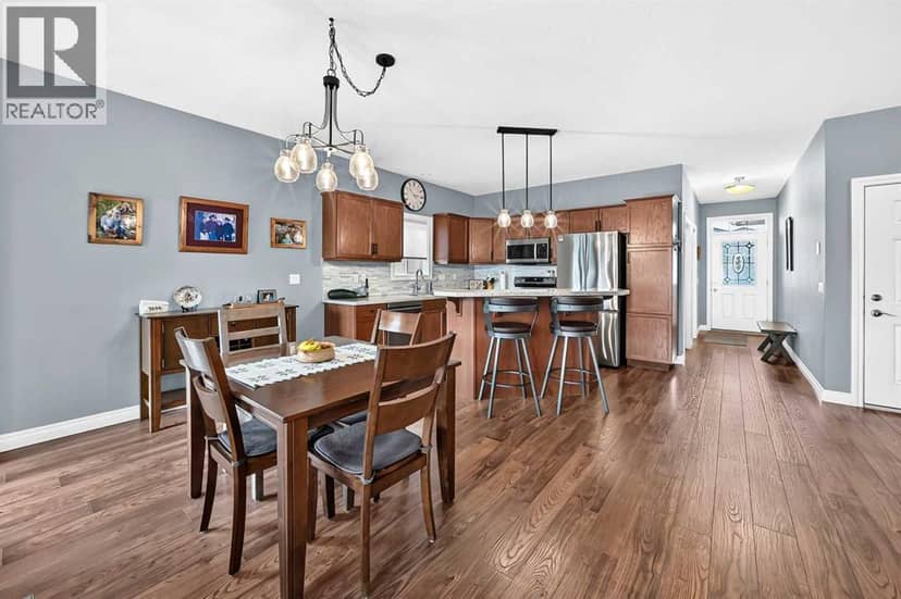84 River Heights View, Cochrane, photo 7