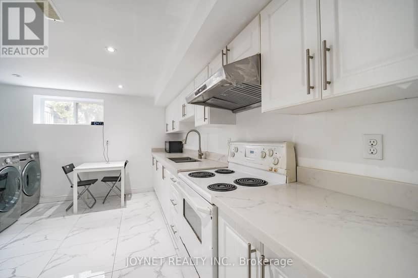 299 Palmer Avenue — photo 24 of 40
