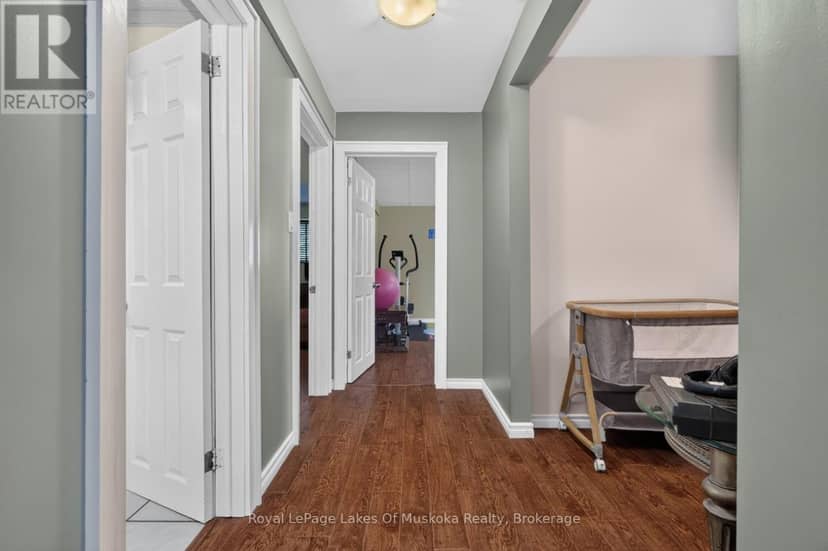140 Simpson Street — photo 21 of 35