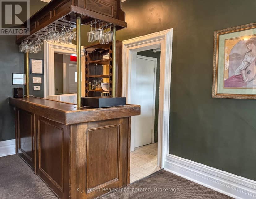 80 Hamilton Street — photo 17 of 36