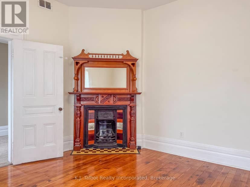 80 Hamilton Street — photo 31 of 36