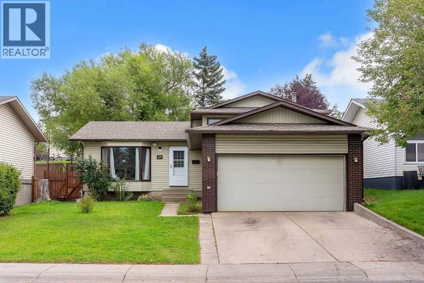 139 WHITLOCK Close NE, Calgary, photo 3