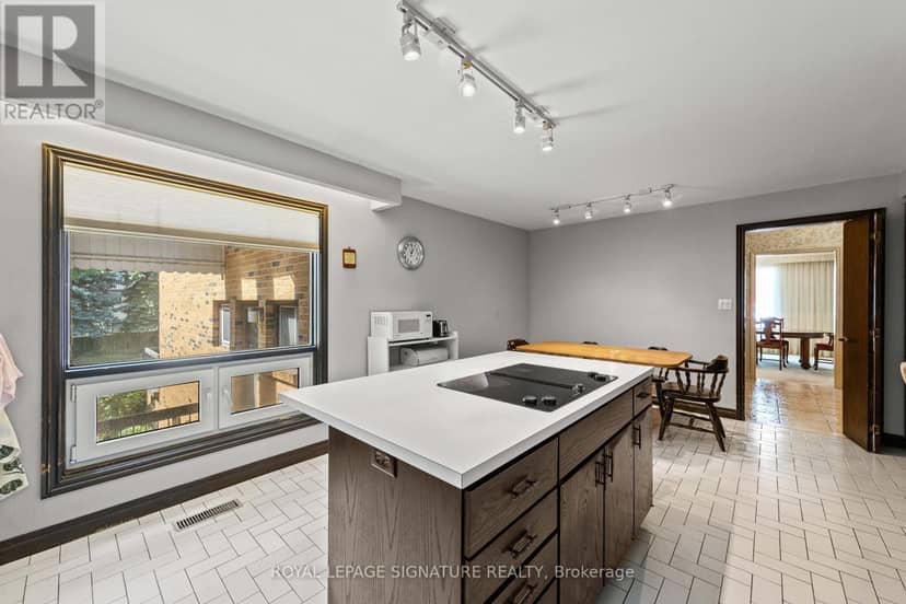 2600 Kennedy Road — photo 18 of 40