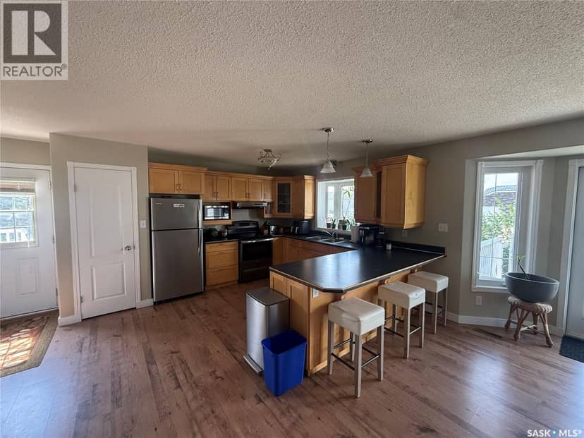 6 Shaw PLACE — photo 4 of 38