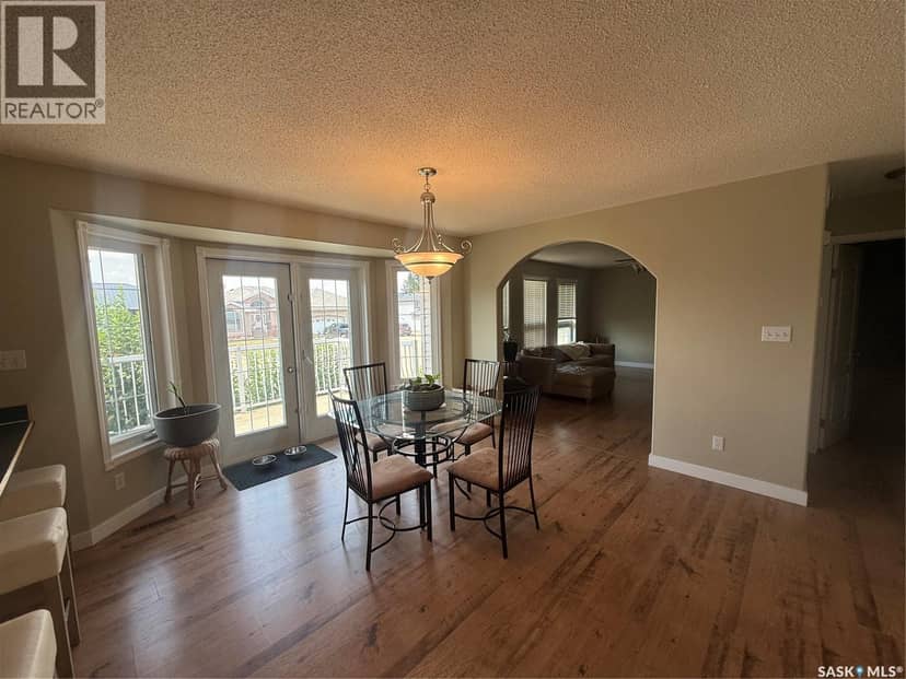 6 Shaw PLACE — photo 7 of 38