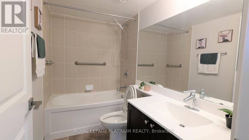 503 - 1070 Sheppard Avenue W — photo 13 of 25