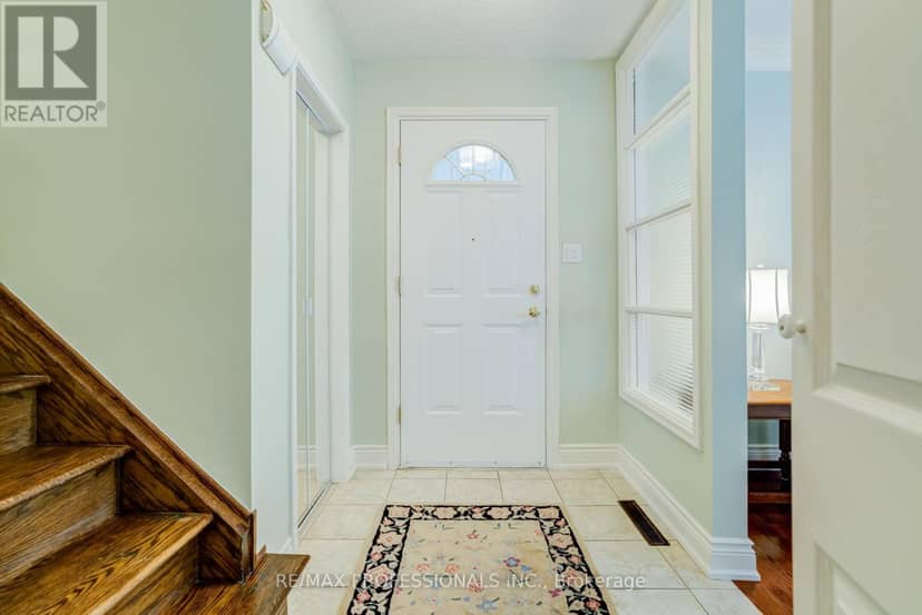 48 Genthorn Avenue — photo 7 of 40