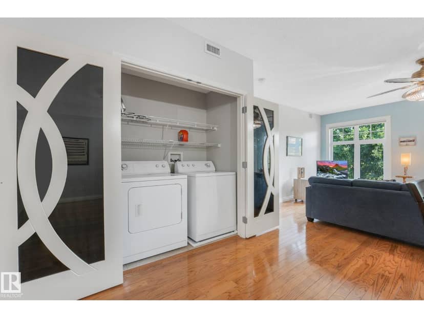 #302 9811 96A ST NW — photo 13 of 40