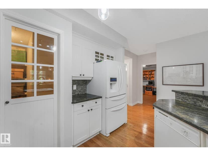 #302 9811 96A ST NW — photo 20 of 40