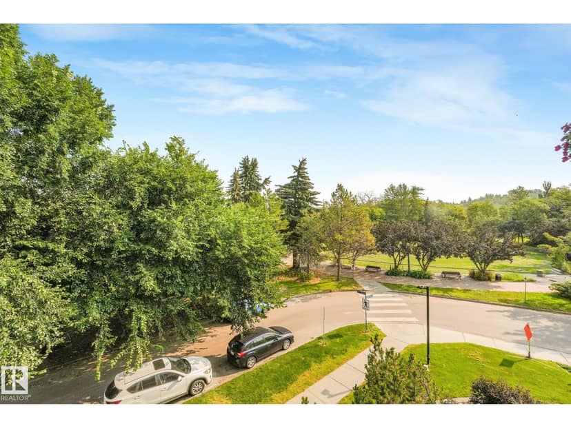 #302 9811 96A ST NW, Edmonton, photo 3