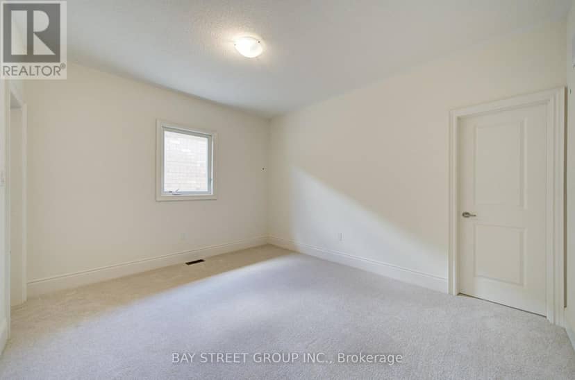 42 Big Willow Crescent — photo 30 of 40
