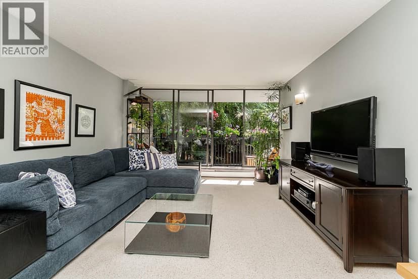 203 9320 PARKSVILLE DRIVE, Richmond