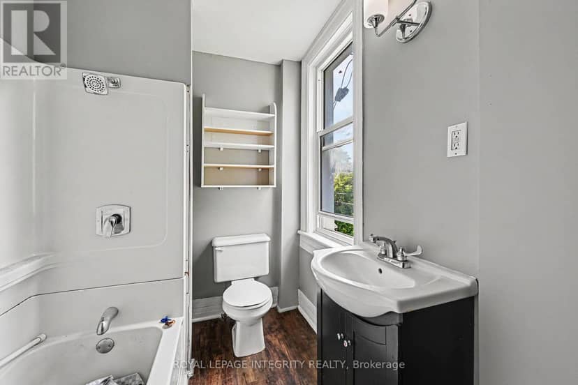 42 Elmsley Street S — photo 27 of 33