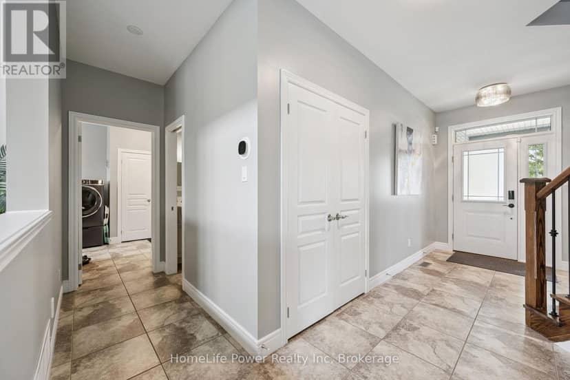 183 Townsend Drive — photo 3 of 40