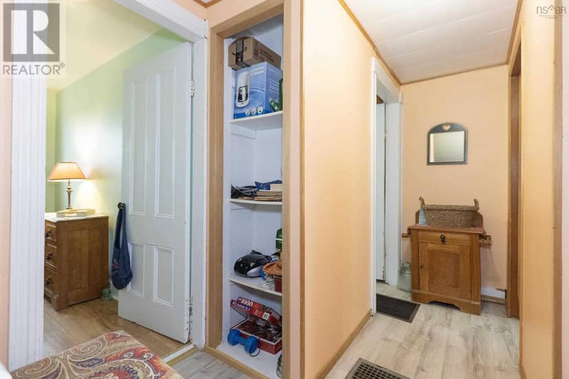 516 Lower Cove Road — photo 20 of 39