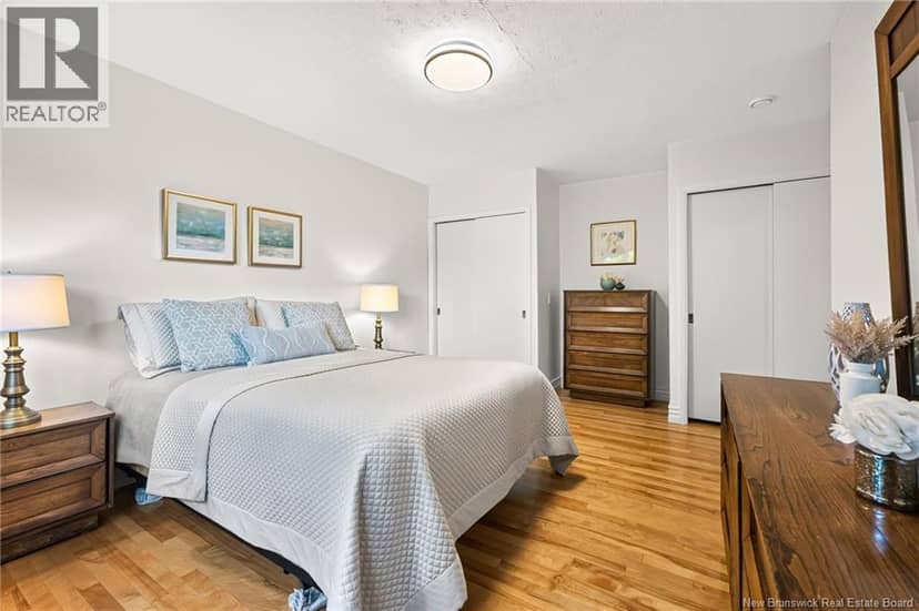 116 Ellerdale Avenue — photo 16 of 40