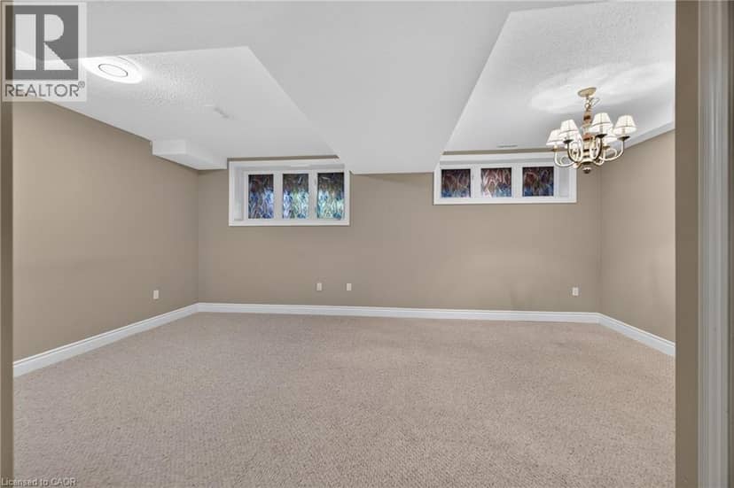 31 SUNVALE Place Unit# 8 — photo 31 of 40
