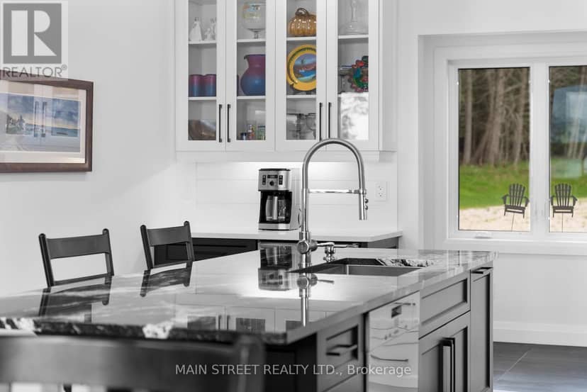 76B Johnston Road — photo 11 of 31