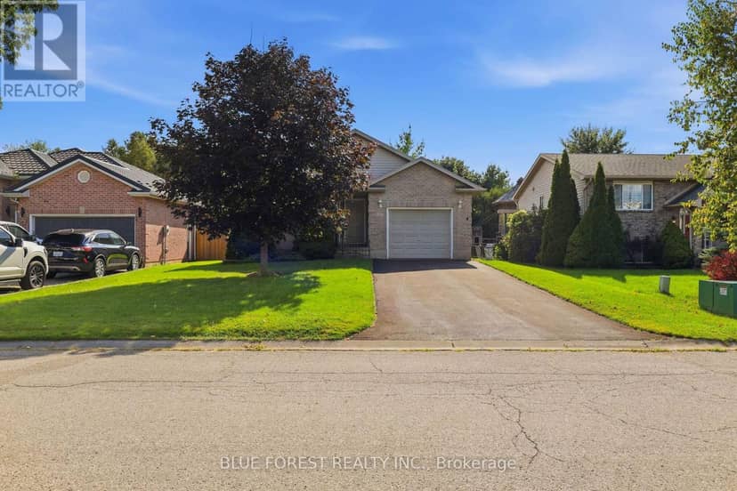 236 Margaret Street, Dutton/Dunwich, photo 2