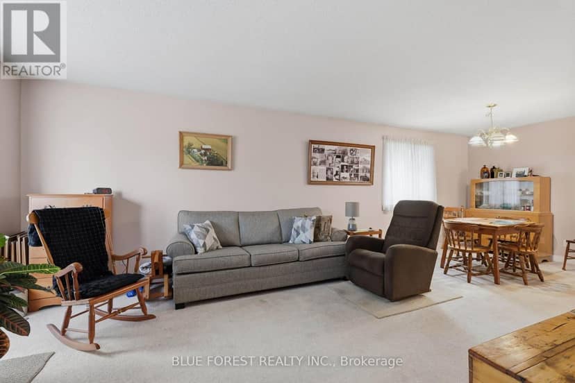 236 Margaret Street, Dutton/Dunwich, photo 5