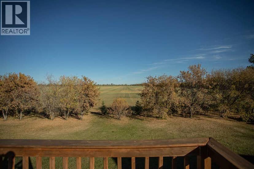 15536 Township Road 1094 — photo 33 of 40