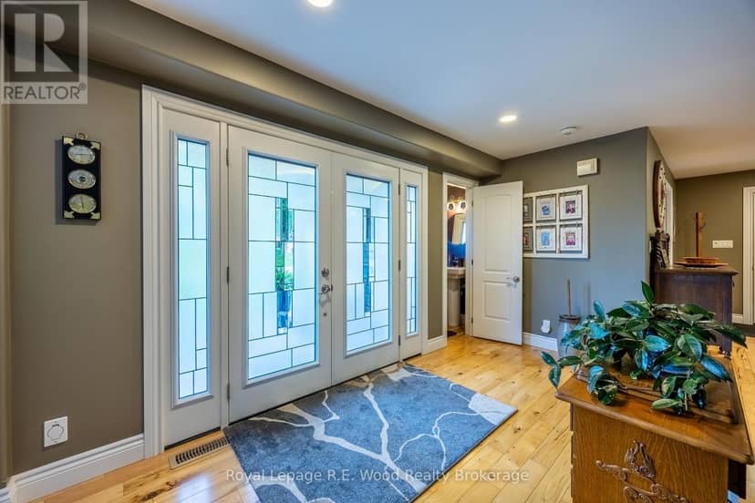 51 Parkwood Drive — photo 2 of 40