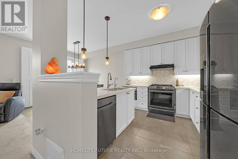 2600 Kentucky Derby Way — photo 19 of 40
