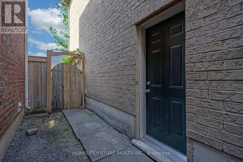 2600 Kentucky Derby Way — photo 7 of 40