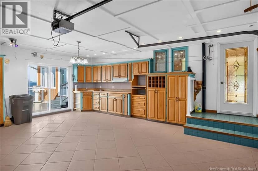 127 Bay Crescent Drive — photo 39 of 40