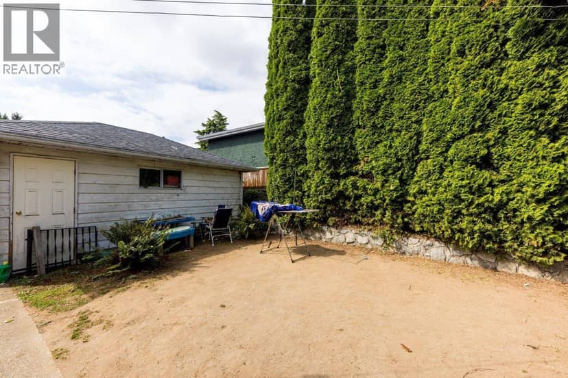 911 SPERLING AVENUE, Burnaby, photo 3
