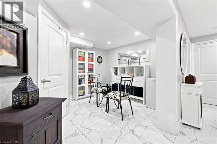 2407 BARCLAY Road — photo 29 of 40